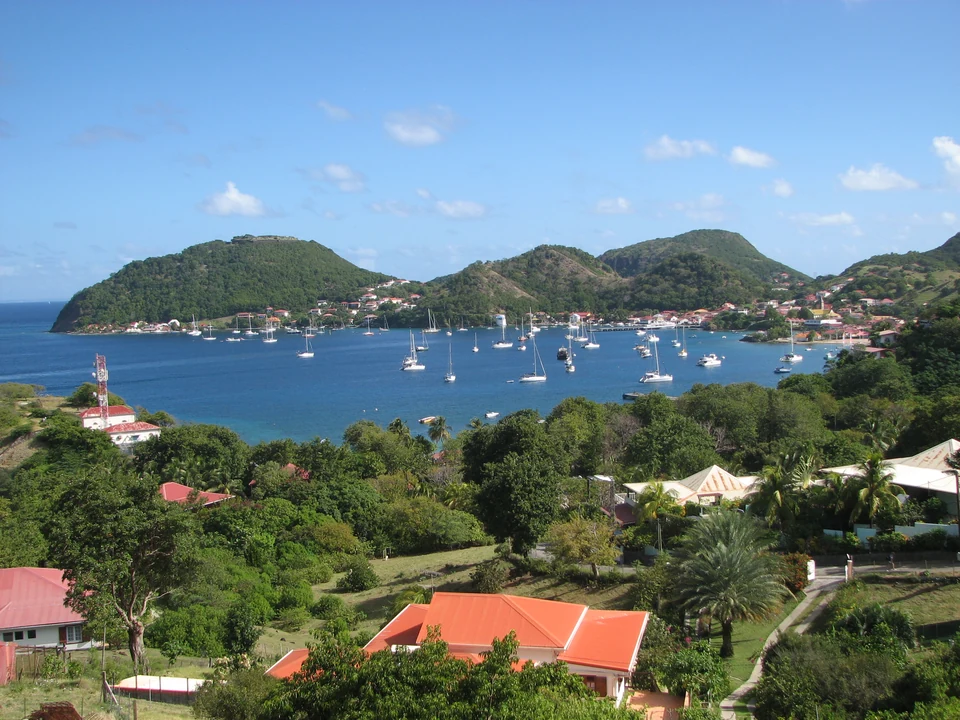 Les Saintes